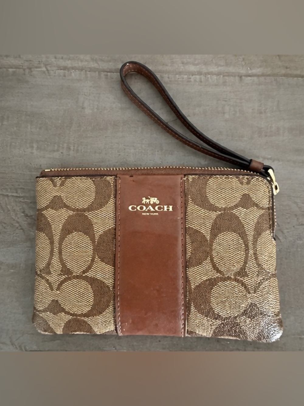 Coach Signature C Khaki Brown Zip Wristlet Leather Trim Gold Logo